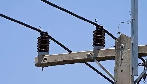 follow the provided guidance for the insulators installation
