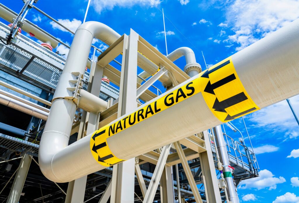 Natural gas transportation via pipelines