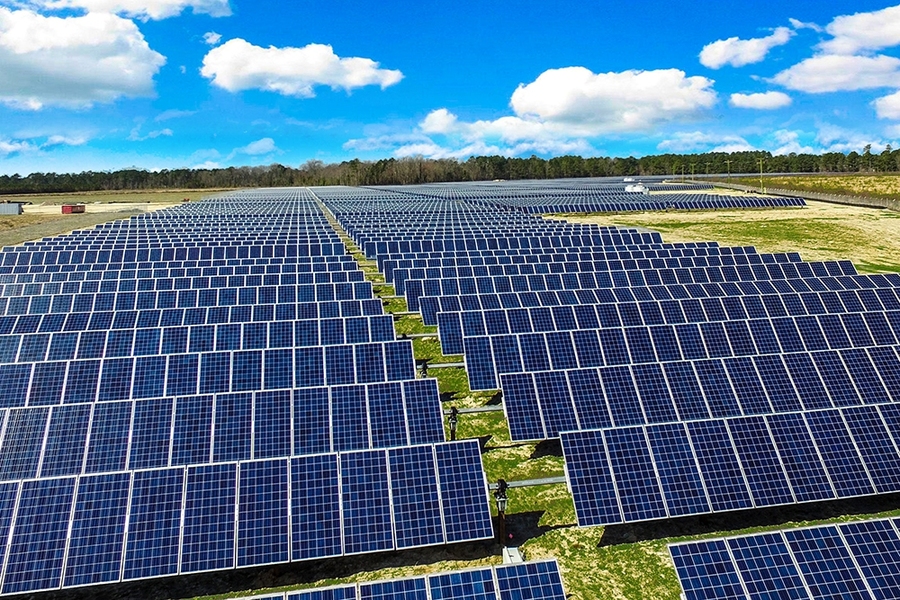 Solar PV array farm development