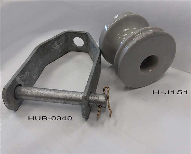 Clevis bracket for spool insulators